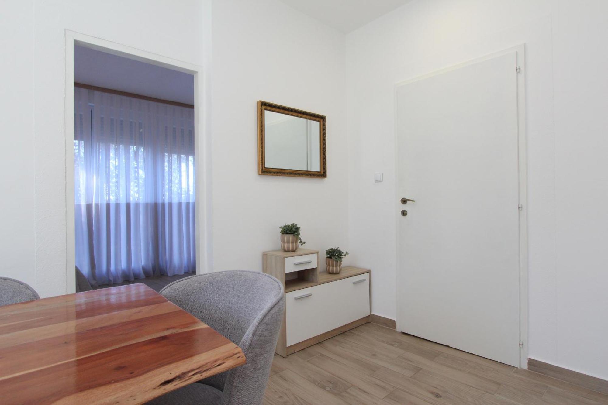 Apartments Hawaii Баньоле Стая снимка