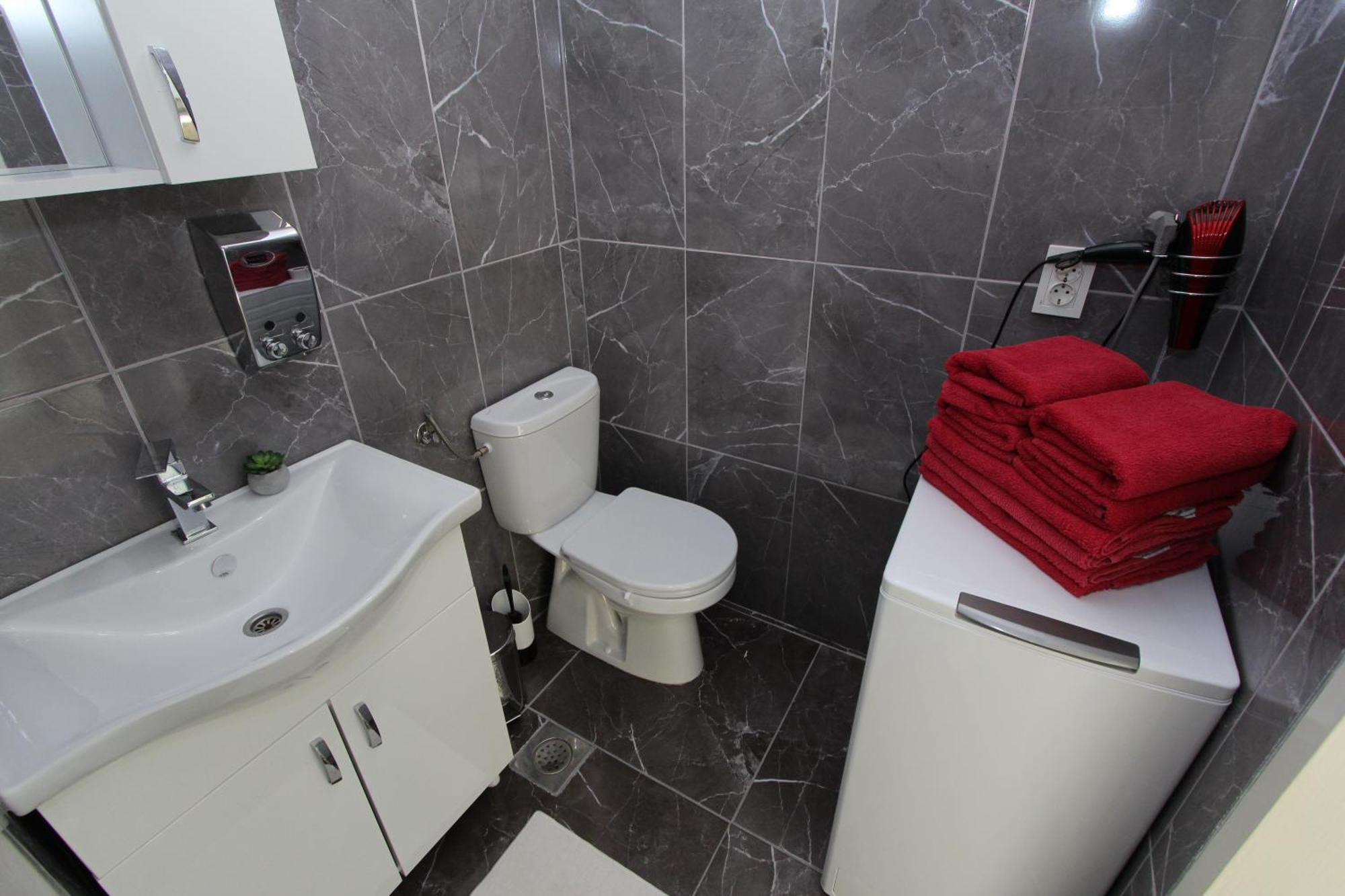 Apartments Hawaii Баньоле Екстериор снимка